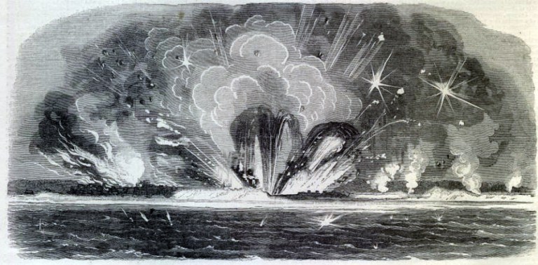 explosion-fort-moultrie